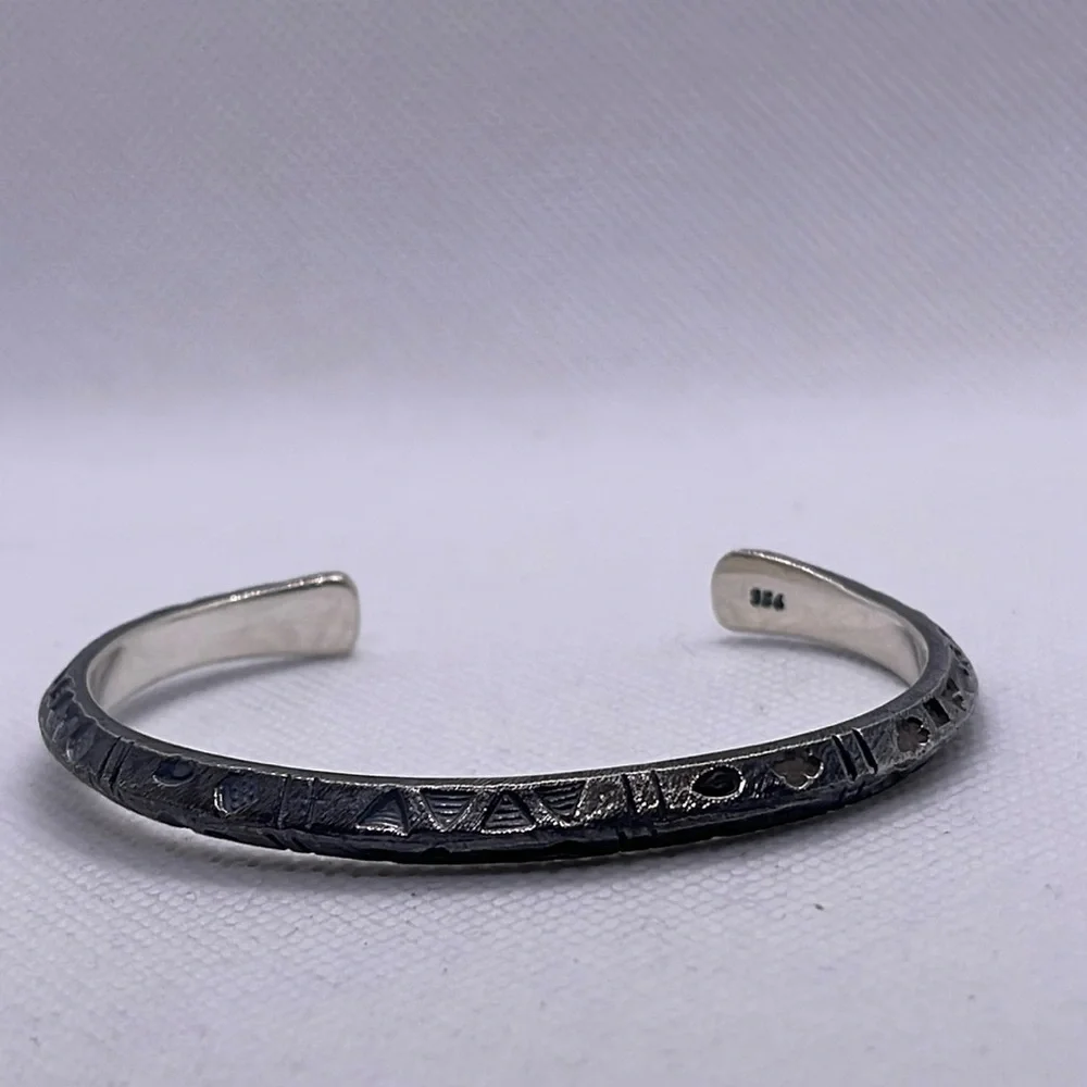Buck Palmer Nava Royal Cuff